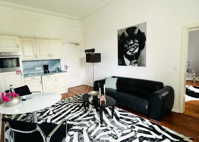 Otel Schloss Harkensee